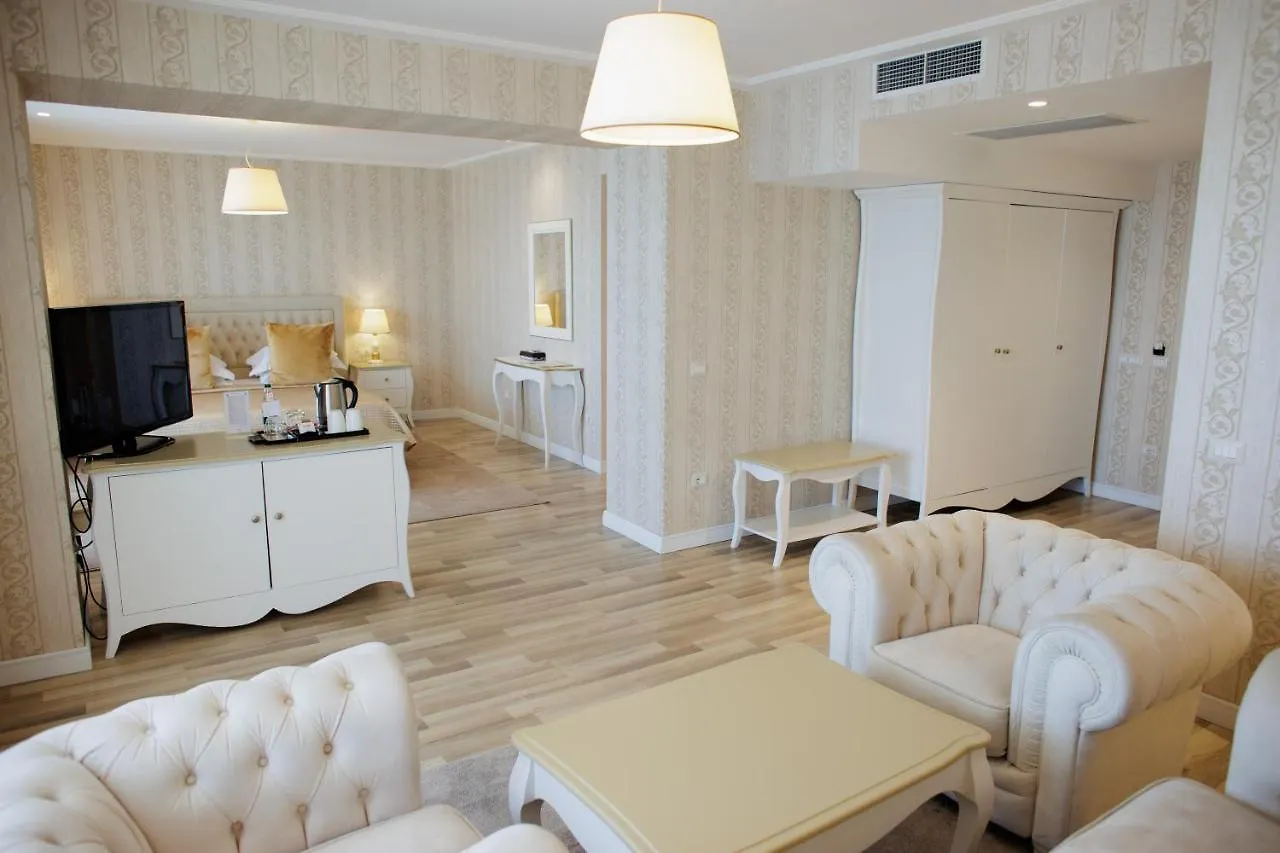 Palace Hotel & Spa Dıraç