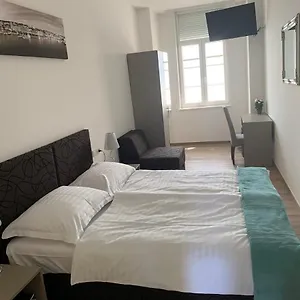 Rirooms Kapszulahotel Fiume