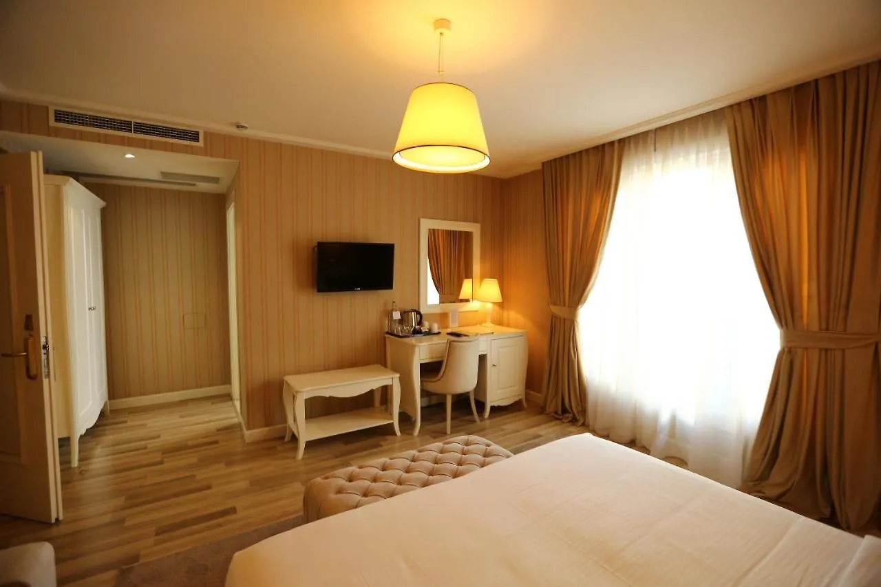 Palace Hotel & Spa Durrës