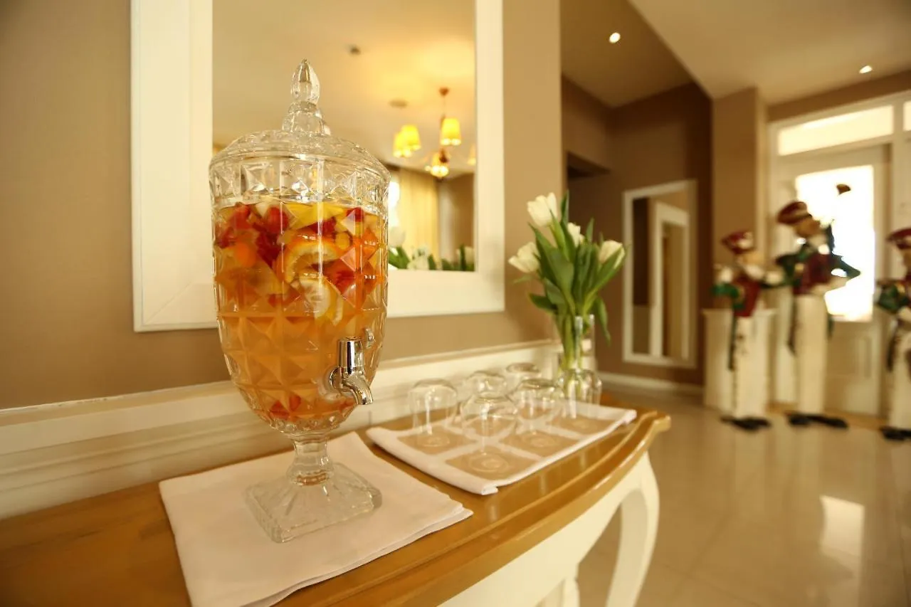 Palace Hotel & Spa Durrës Albânia