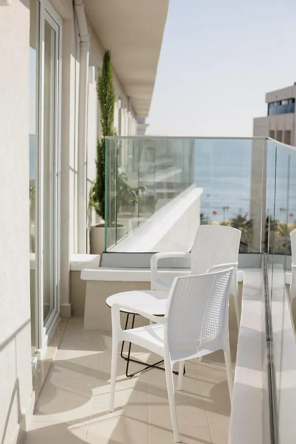 Palace Hotel & Spa Durres 5*,