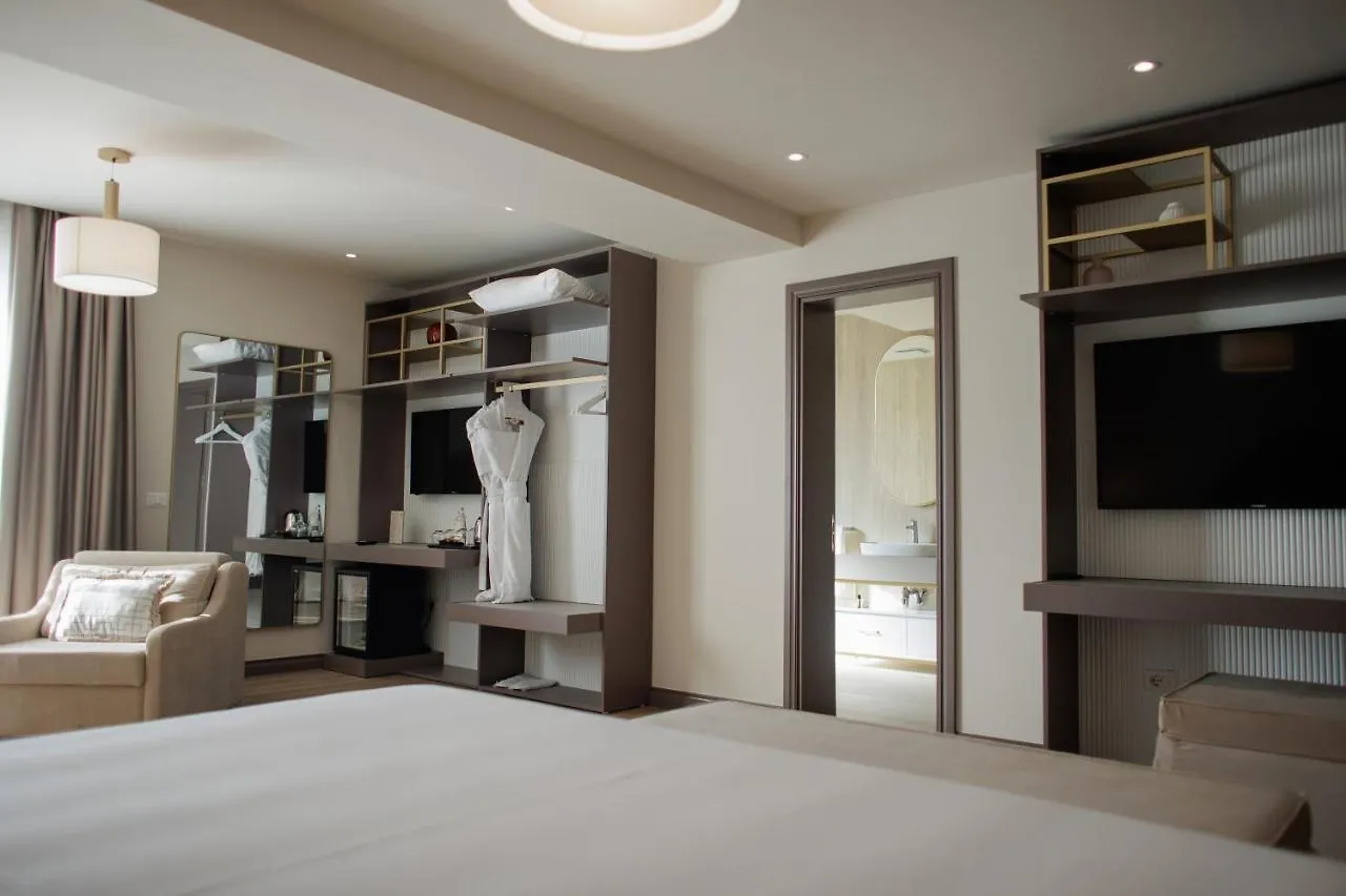 Palace Hotel & Spa Durrës