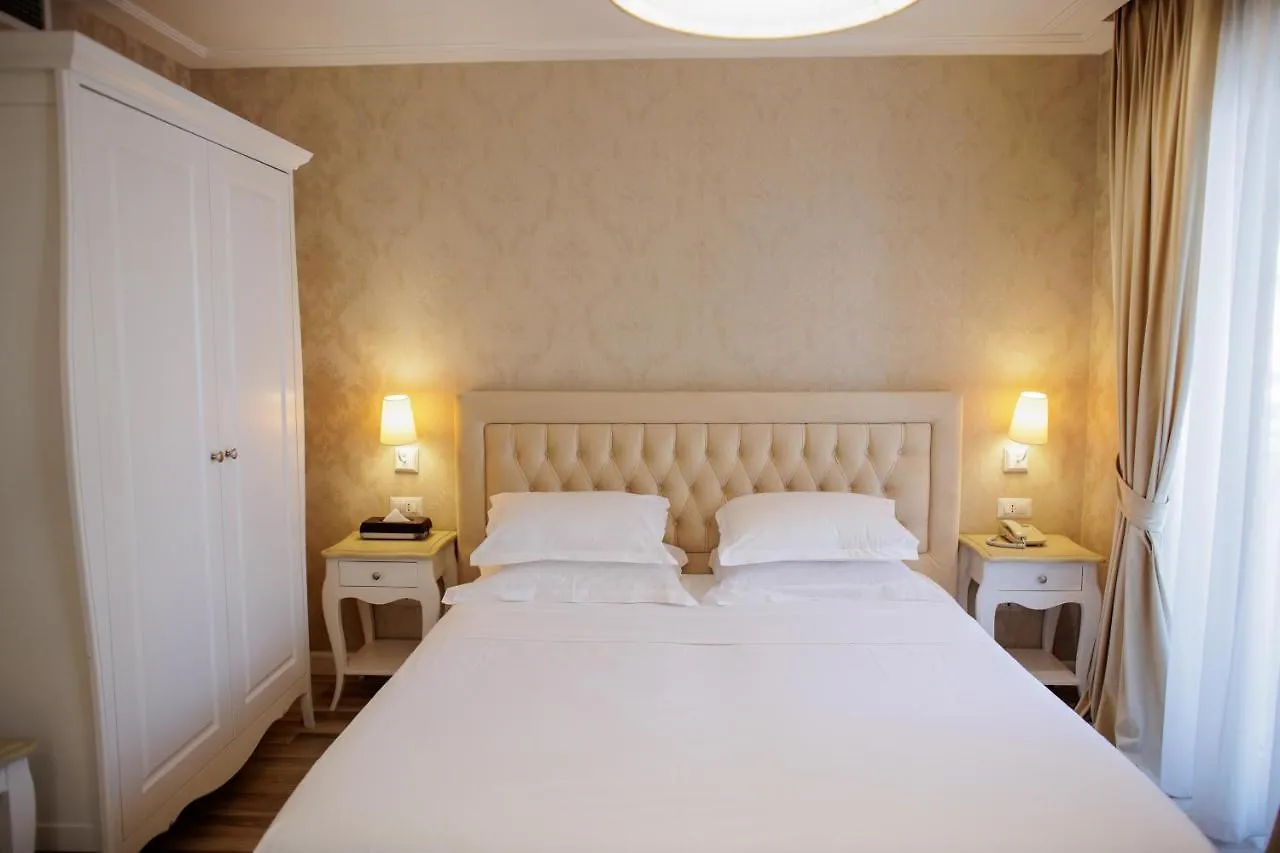 Palace Hotel & Spa Durrës
