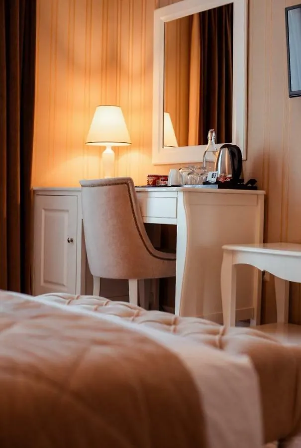 Palace Hotel & Spa Durrës